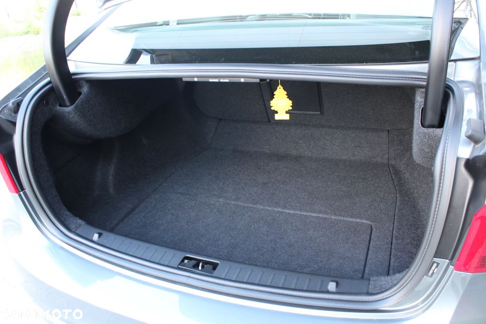 Volvo S60 - 11