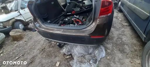Bmw X1 E84 Światło stop , lampy tył w klapę Narożne w błotnik 03425500 03424500Wzmacniacz antenowy  Zderzak tył Parktronik b09 Marrakeschbraun metallic - 8
