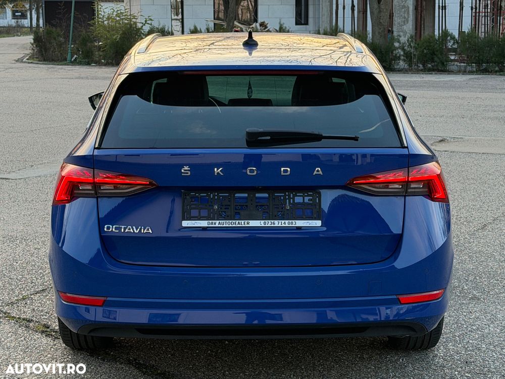 Skoda Octavia 2.0 TDI STYLE DSG - 4