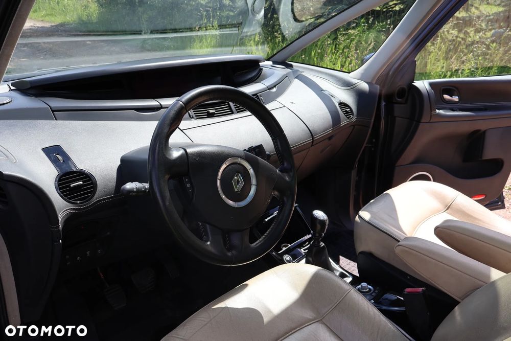 Renault Espace - 11