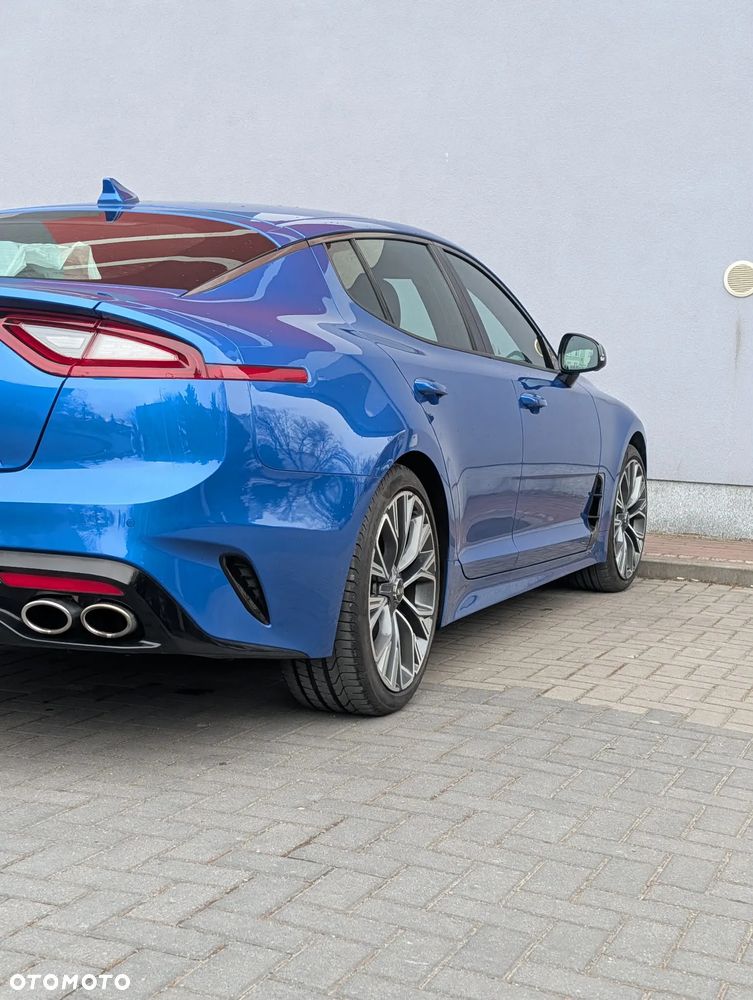Kia Stinger 2.0 T-GDI GT Line - 3