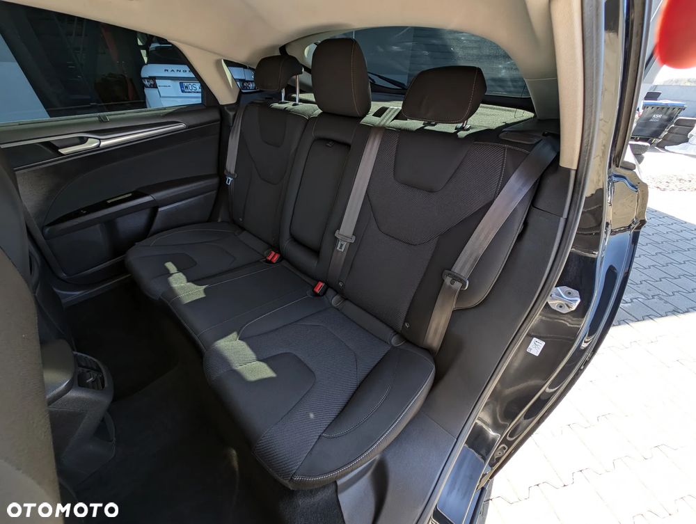Ford Mondeo 2.0 TDCi STart-Stopp Titanium - 36