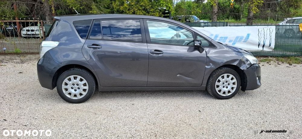 Toyota Verso 2.0 D-4D 5-Sitzer Life - 11