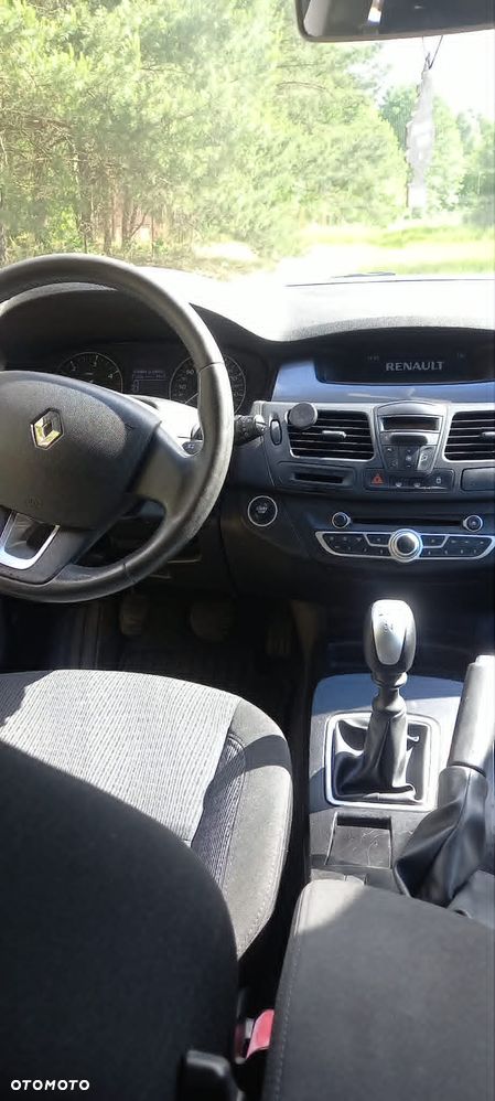 Renault Laguna 2.0 DCi FAP Expression - 13