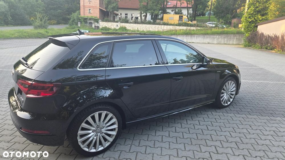 Audi A3 Sportback - 18