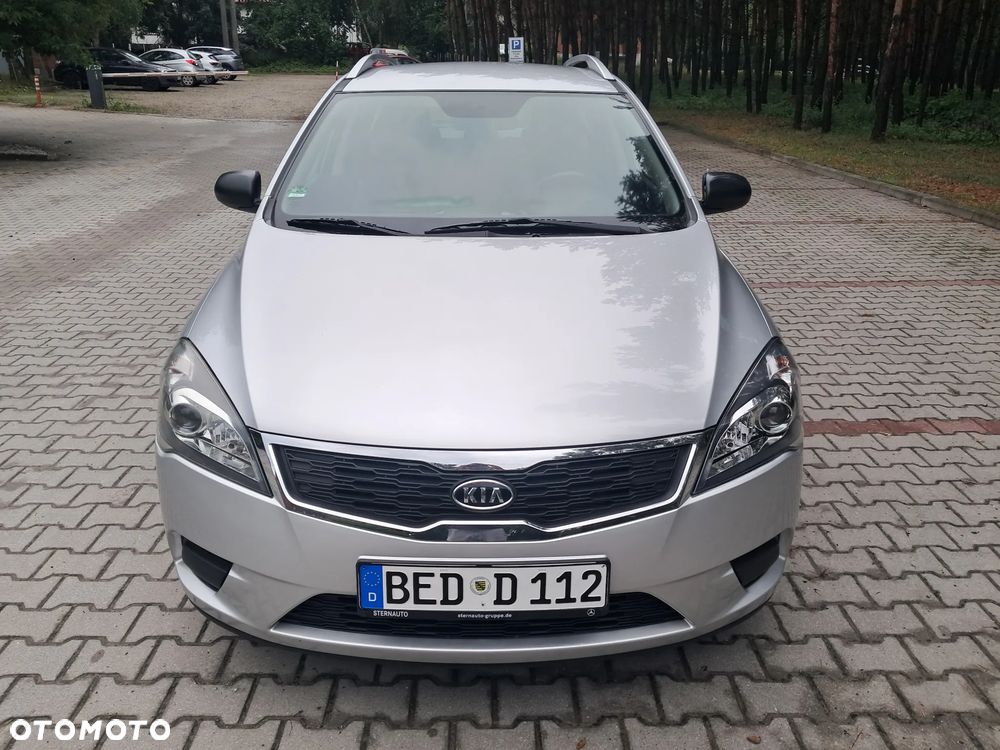 Kia Ceed 1.4 Comfort + - 12