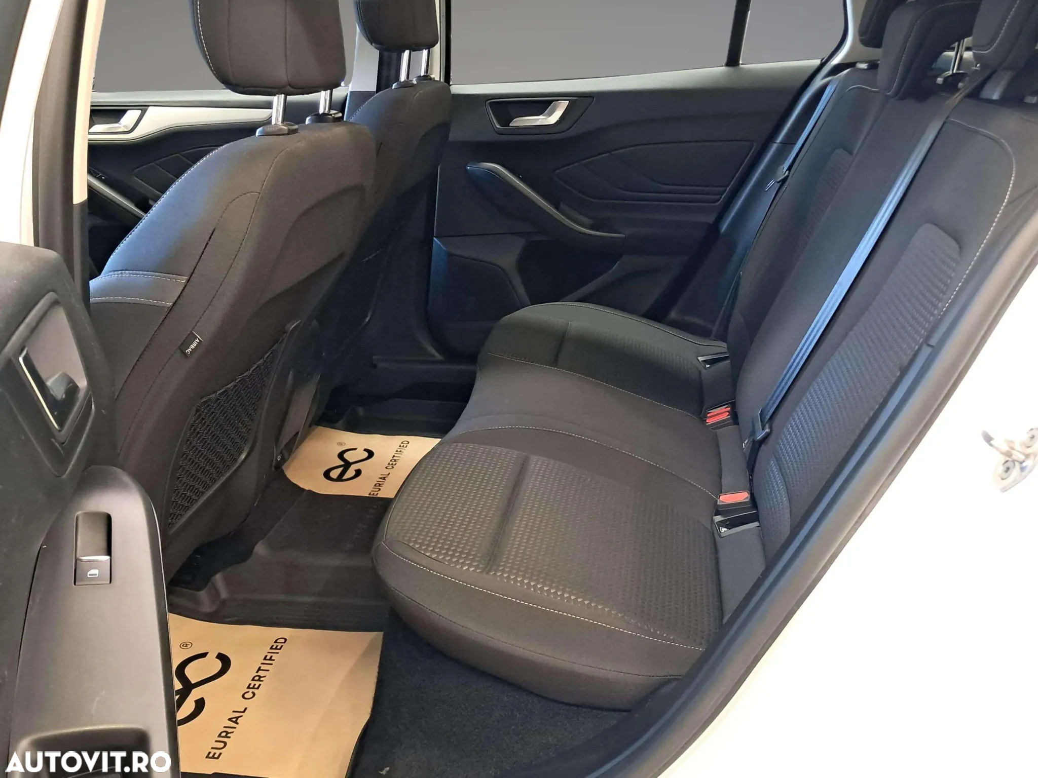 Ford Focus 1.5 EcoBlue Trend Edition - 9