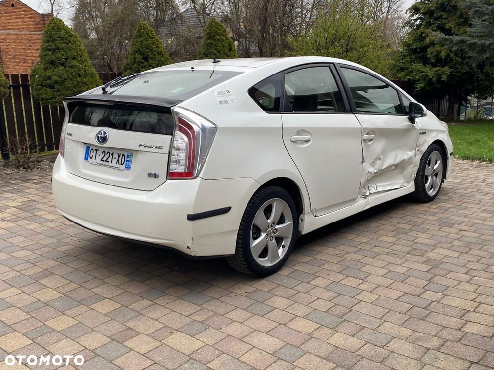 Toyota Prius 1.8 HSD Premium - 3