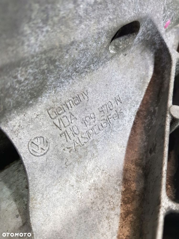 ŁAPA WSPORNIK SILNIKA 7H0199370N VW TRANSPORTER T5 2.5 TDI BNZ - 5
