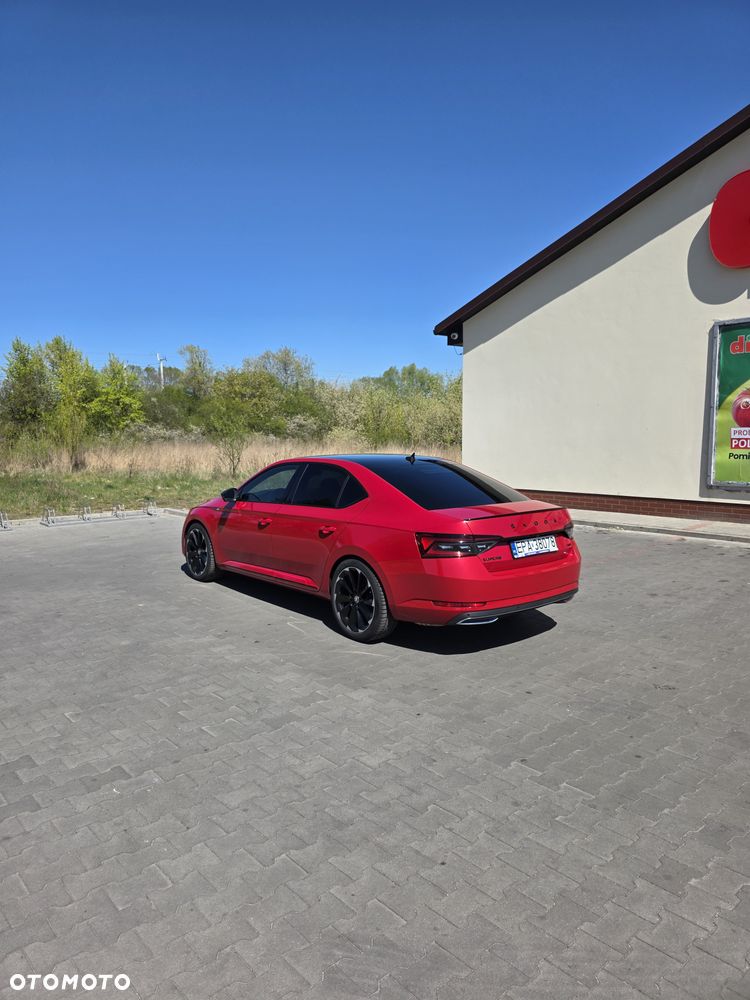 Skoda Superb 2.0 TDI 4x4 Active DSG - 10