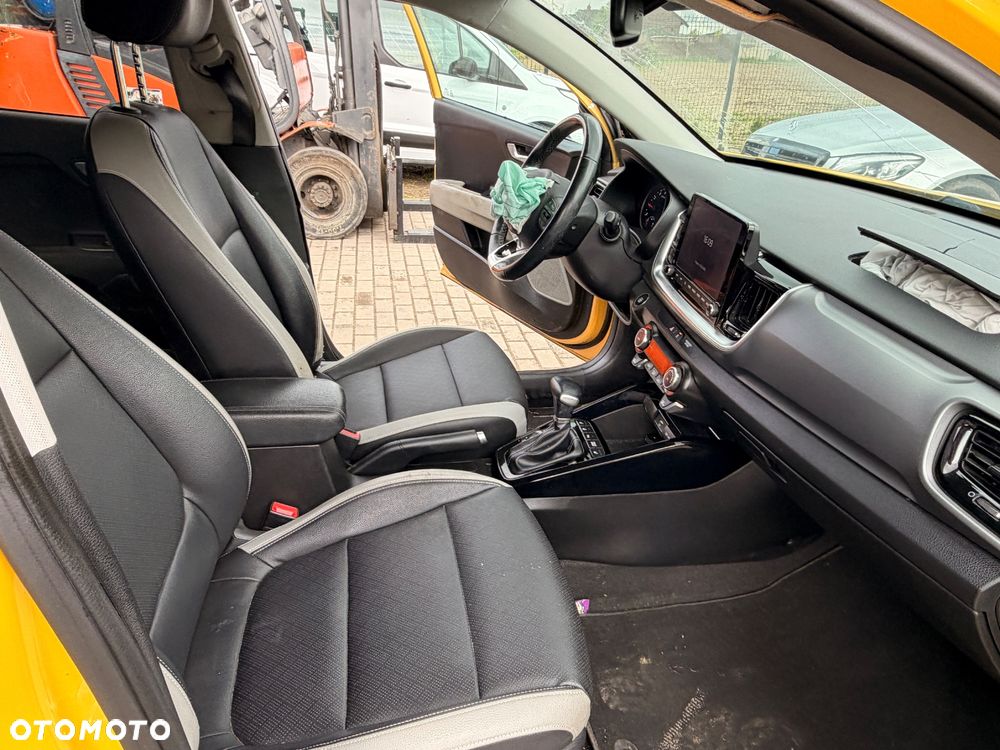 Kia Stonic 1.0 T-GDI OPF Mild Hybrid DCT7 Spirit - 16