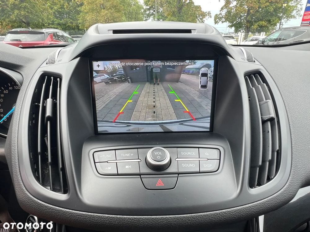 Ford Kuga 1.5 EcoBoost 2x4 SYNC - 25
