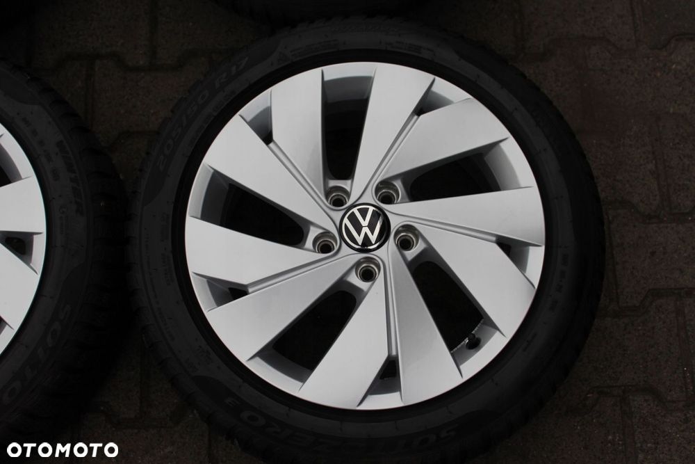 ORYG VW GOLF VIII 17 5x112 ET46 ZIMA 205/50 7mm - 4