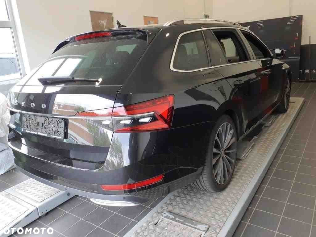Skoda Superb 2.0 TDI SCR L&K DSG - 3