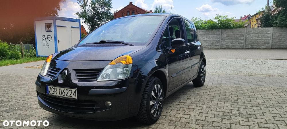 Renault Modus - 17