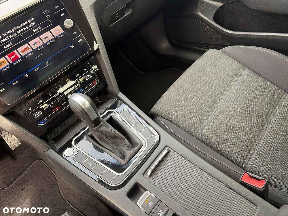 Volkswagen Passat 1.5 TSI EVO Business DSG - 22