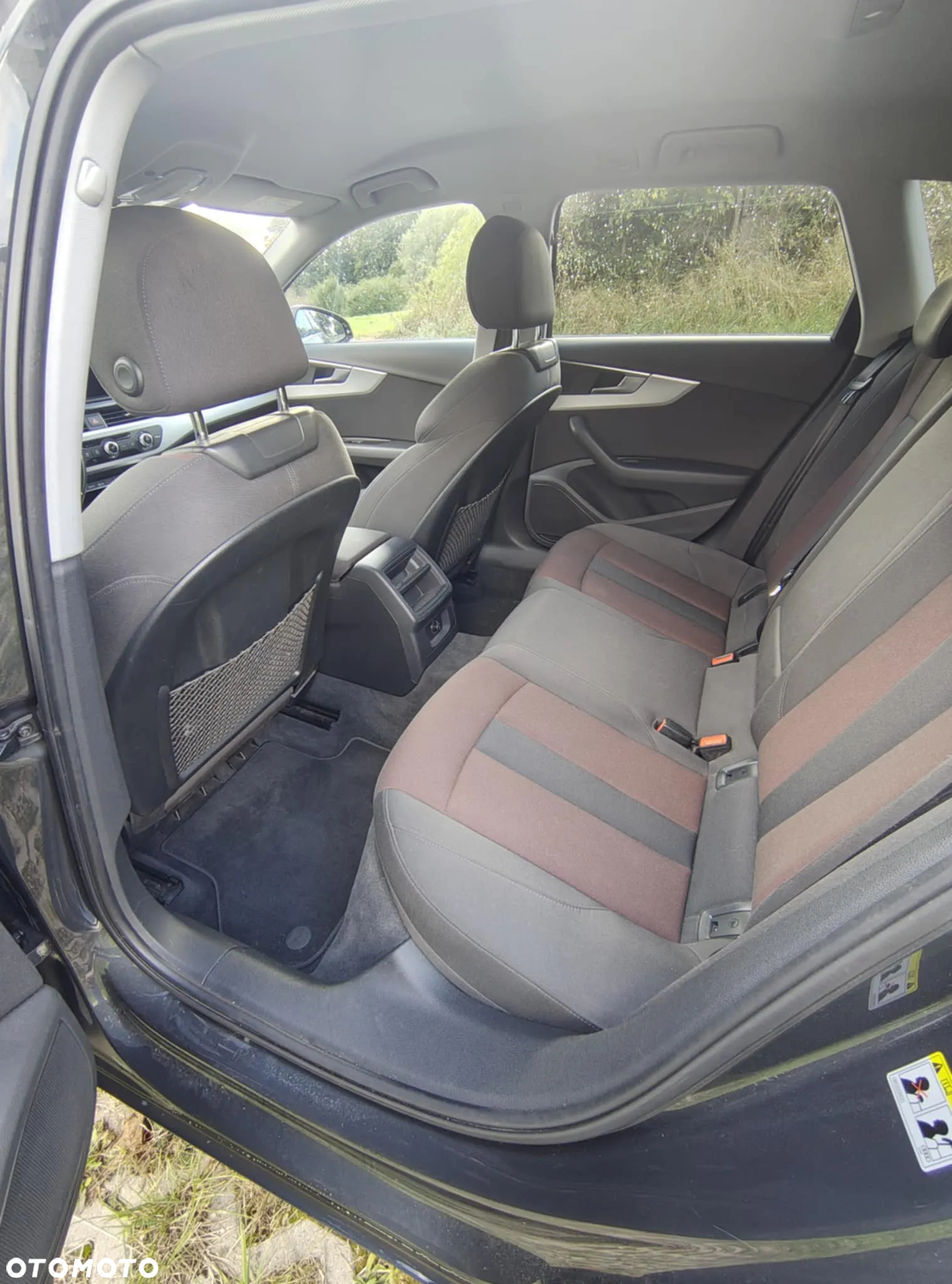 Audi A4 Avant 2.0 TDI DPF Ambiente - 17