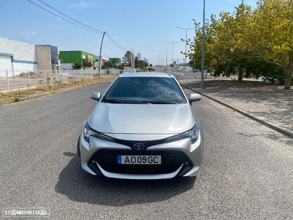 Toyota Corolla Touring Sports 1.8 Hybrid Comfort+P.Sport - 4