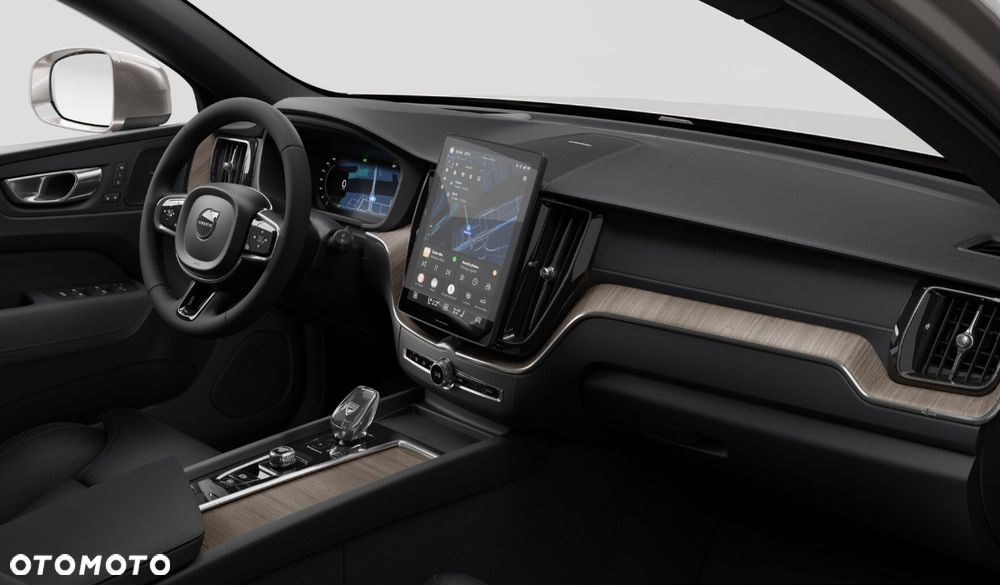 Volvo XC 60 T6 Plug-In Hybrid AWD Ultra Bright - 6