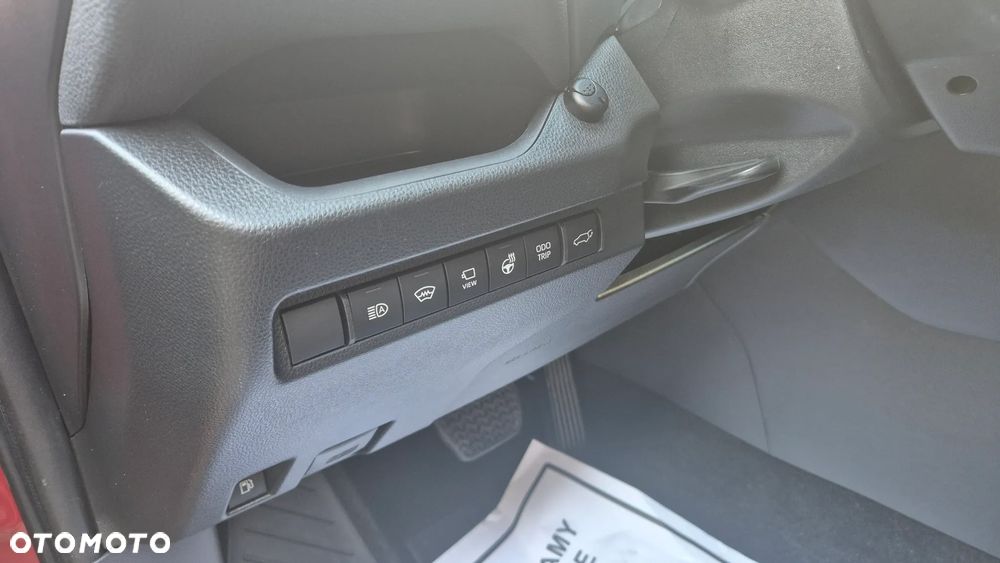 Toyota RAV4 - 11