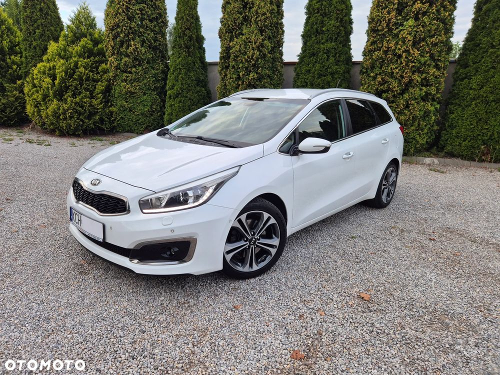 Hyundai i40 i40cw 1.6 Fifa World Cup Edition - 15