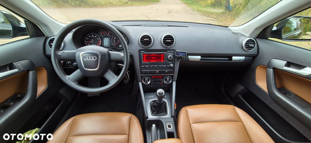 Audi A3 Sportback 1.6 Limited Edition - 9
