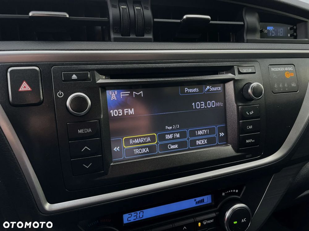 Toyota Auris ver-1-6-comfort - 26