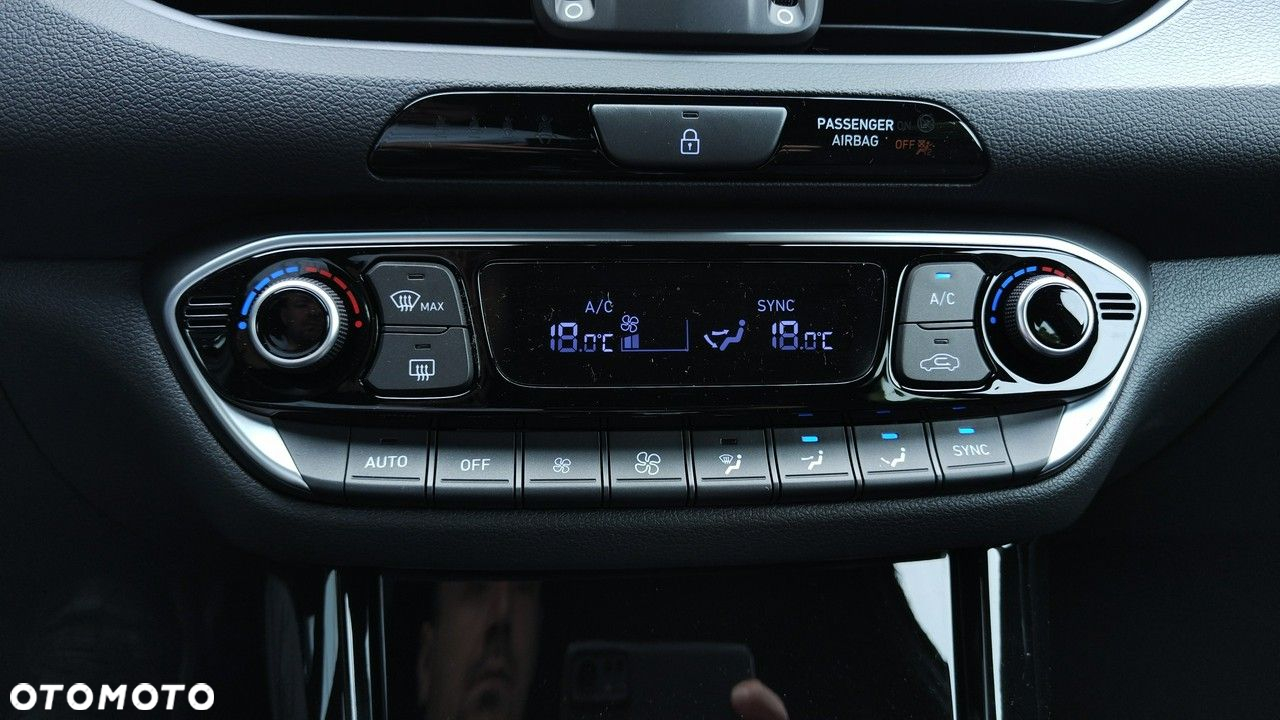 Hyundai i30 - 18
