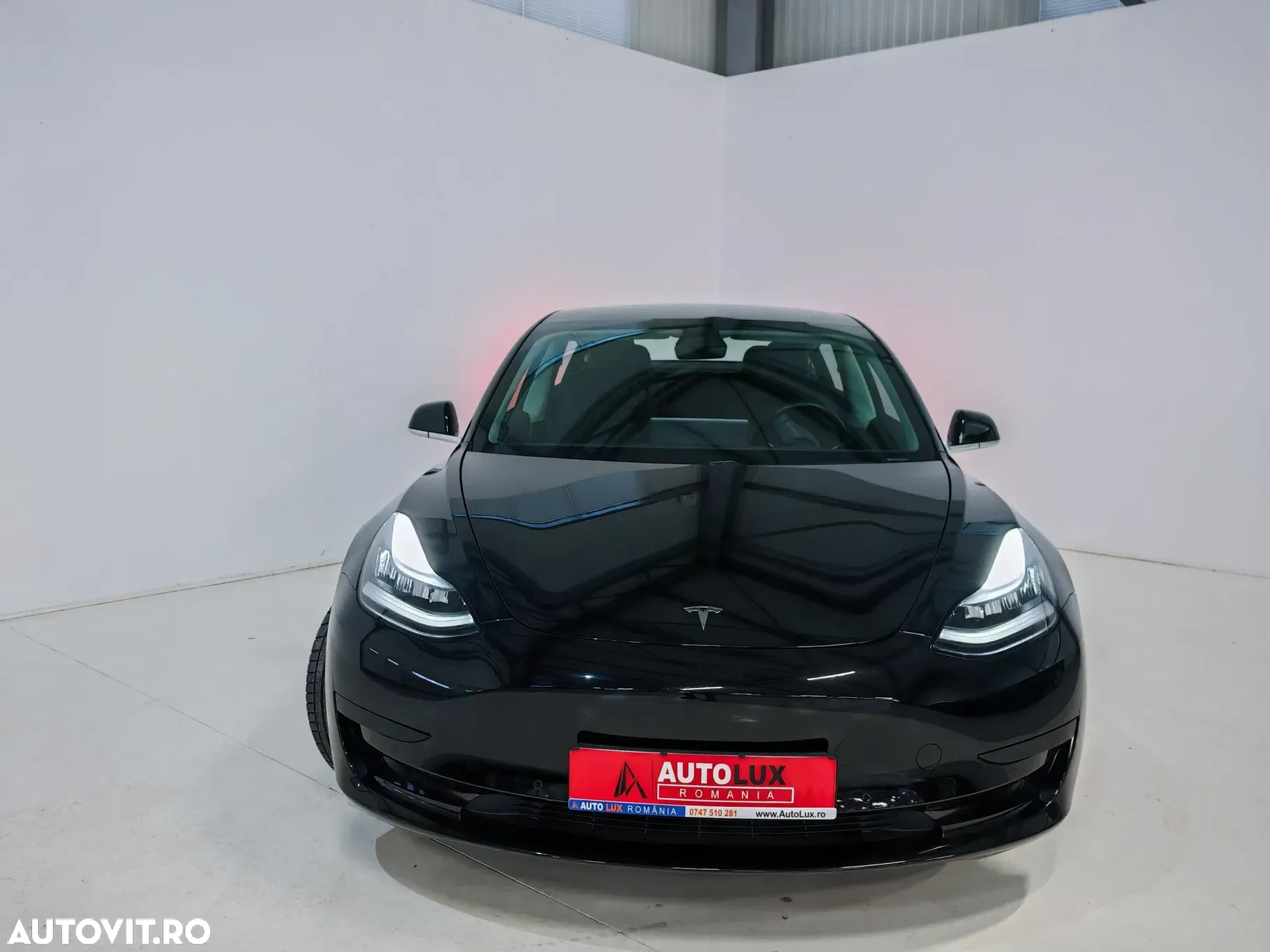 Tesla Model 3 Standard Reichweite Plus Hinterradantrieb - 18