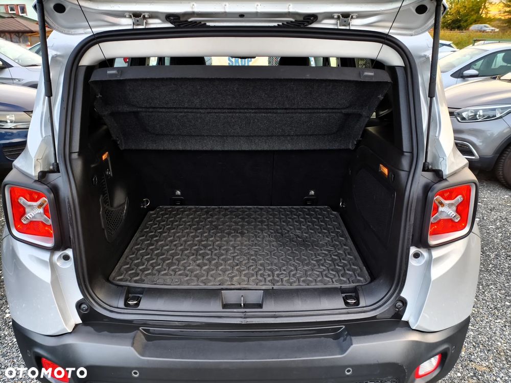 Jeep Renegade 1.4 MultiAir Limited FWD S&S - 25