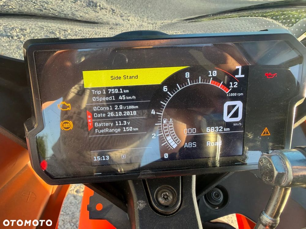 KTM RC 125 - 9