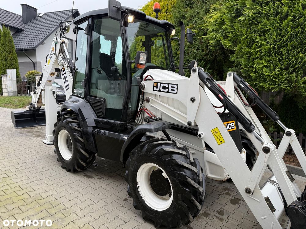 JCB 3CX - 4