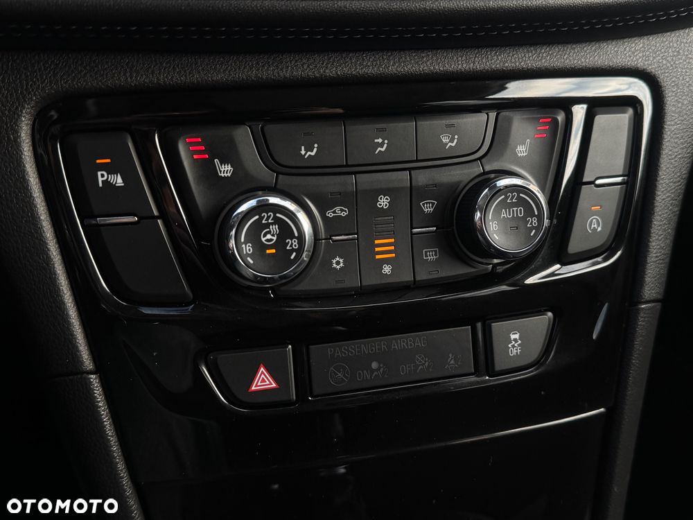 Opel Mokka 1.4 T Cosmo S&S - 30