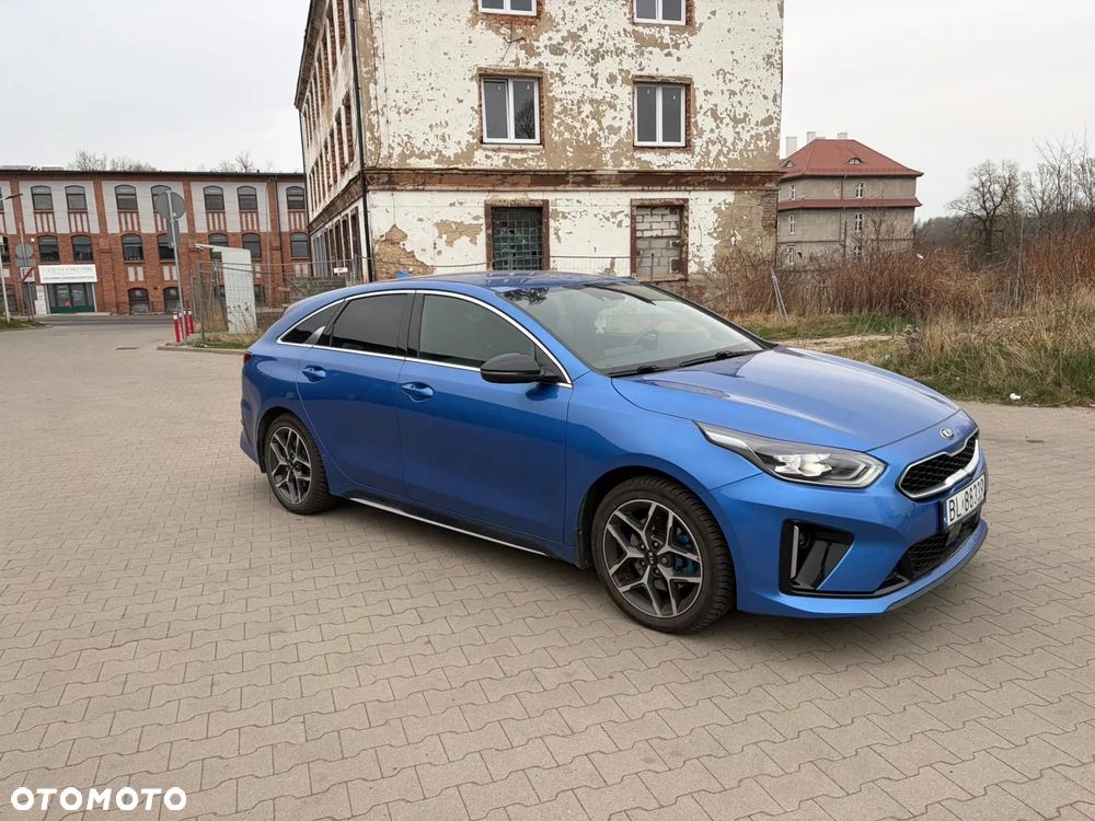 Kia ProCeed 1.4 T-GDI DCT7 OPF GT LINE - 2