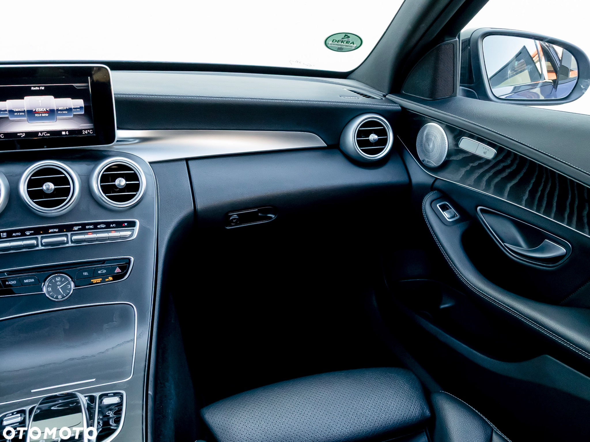 Mercedes-Benz Klasa C 200 4-Matic 9G-TRONIC - 16