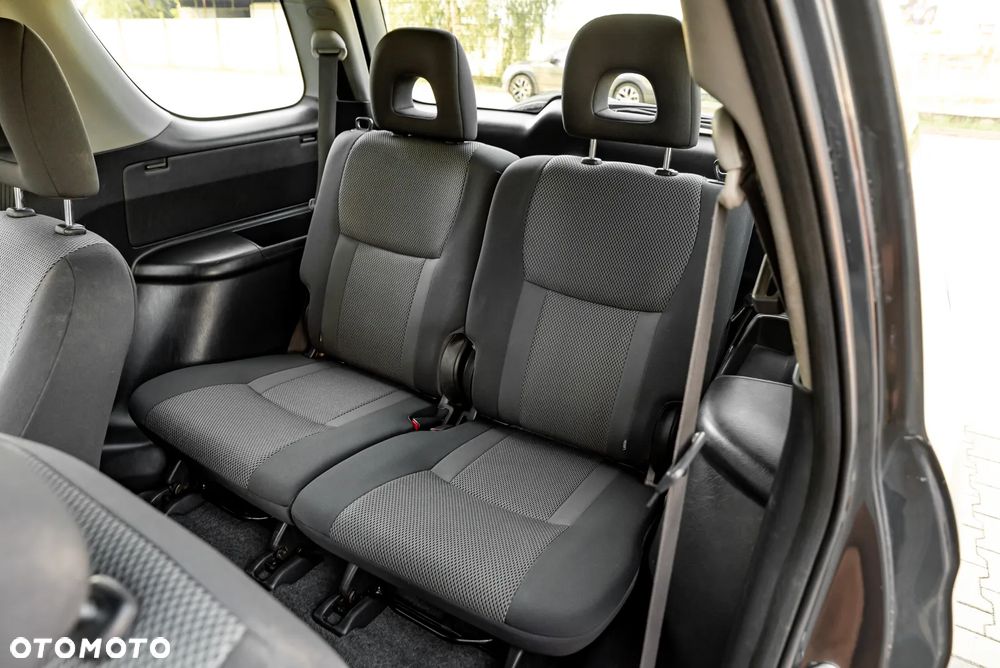 Toyota RAV4 4x4 Edition - 27