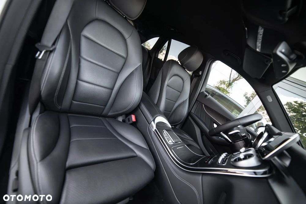 Mercedes-Benz GLC 200 d 4-Matic - 39