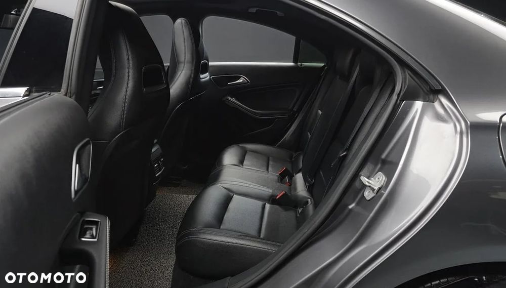 Mercedes-Benz CLA 200 (CDI) d 7G-DCT - 13
