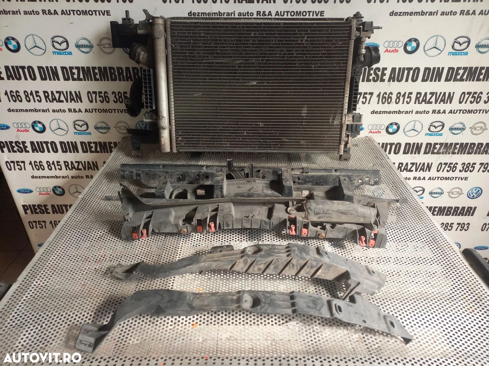Trager Calandru Fata Grup Radiatoare Radiator Apa Clima Termocupla Electroventilator Opel Astra J 1 - 1