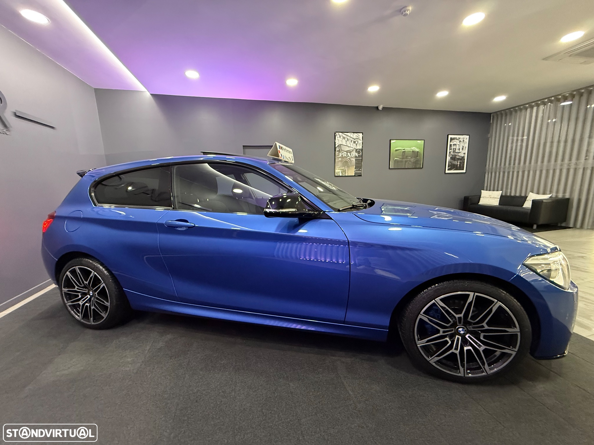 BMW 118 d Pack M - 19