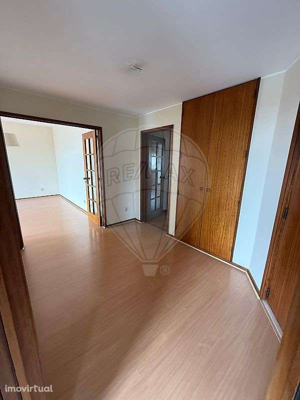 Apartamento T2 para arrendamento - Grande imagem: 5/35