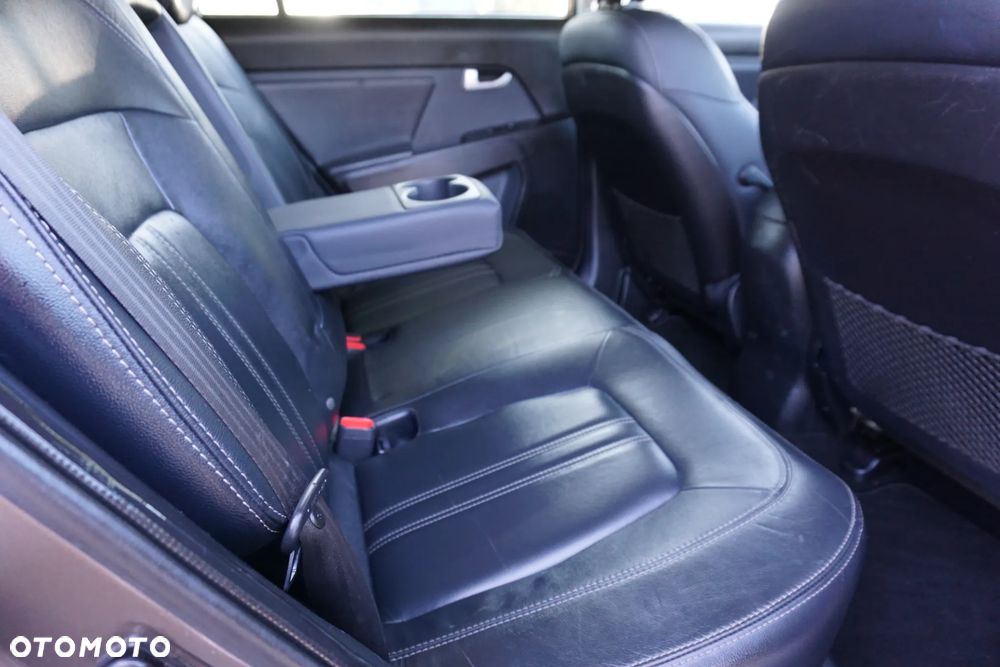 Kia Sportage 2.0 CRDI L AWD - 14