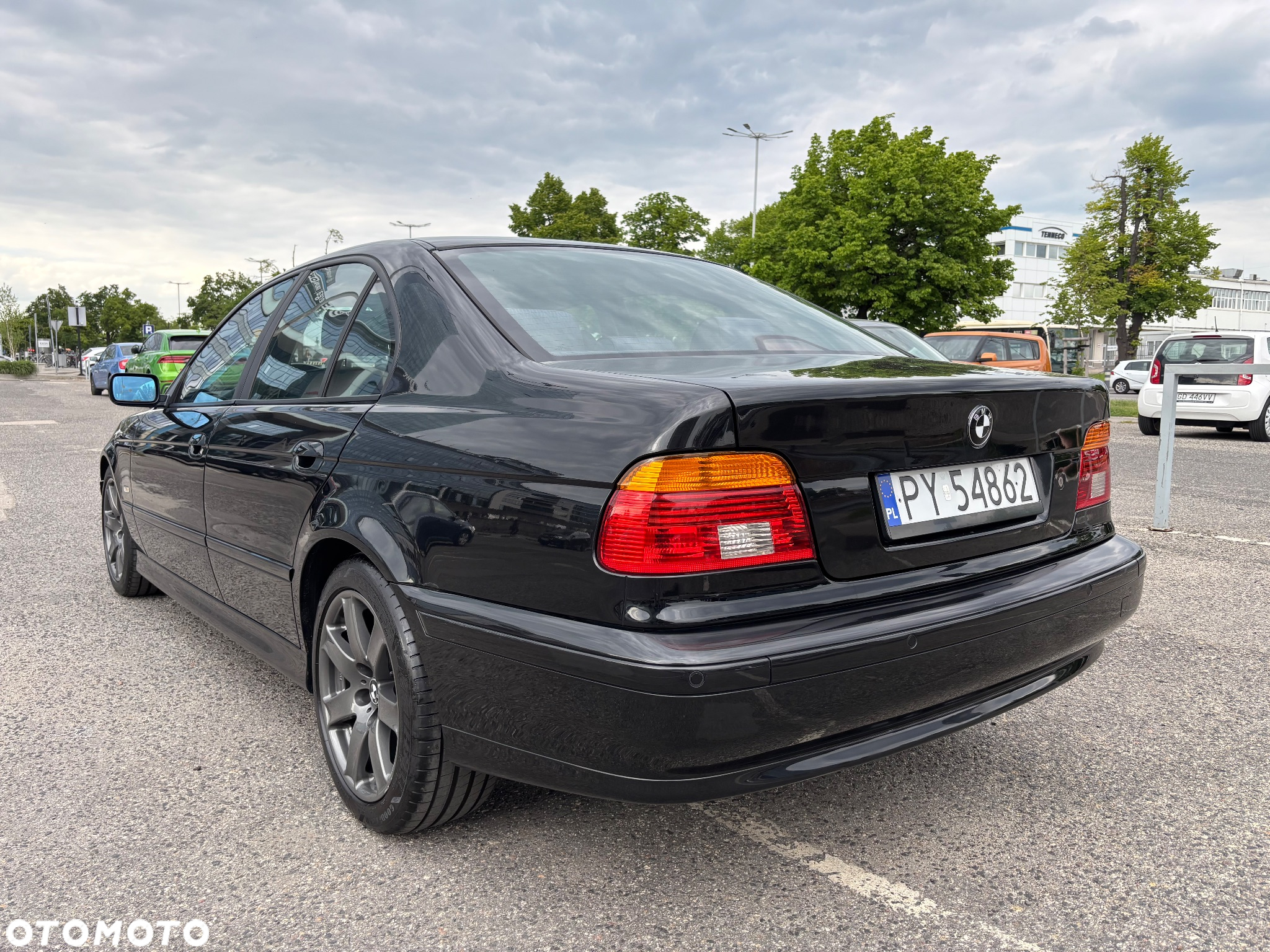 BMW Seria 5 520i - 7