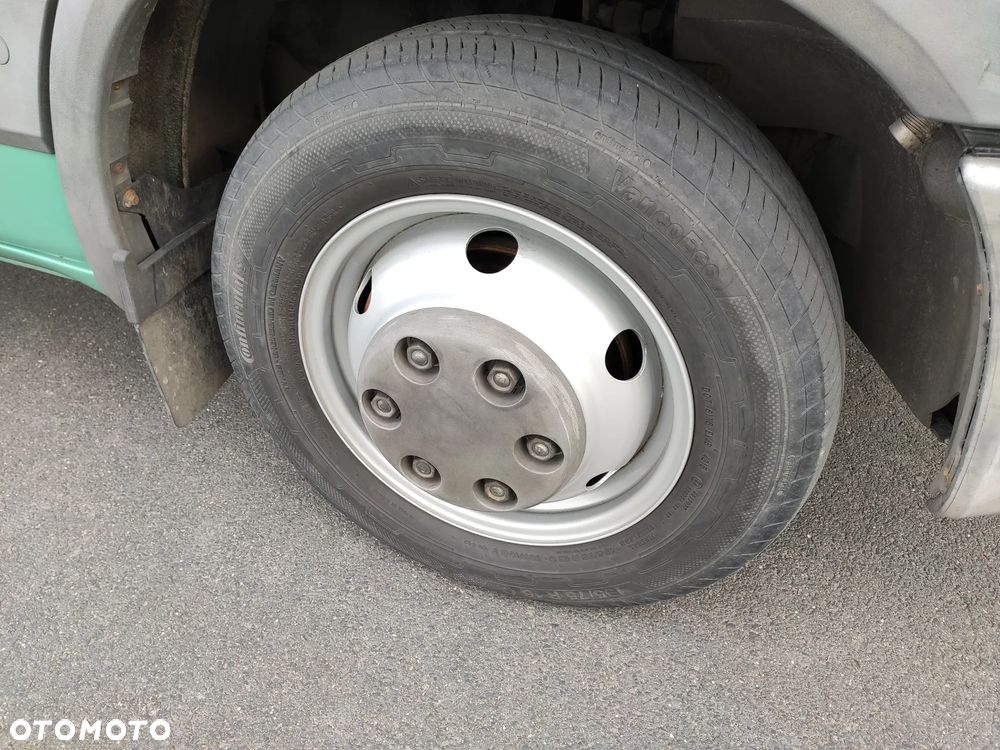Iveco Daily 35C13 - 13