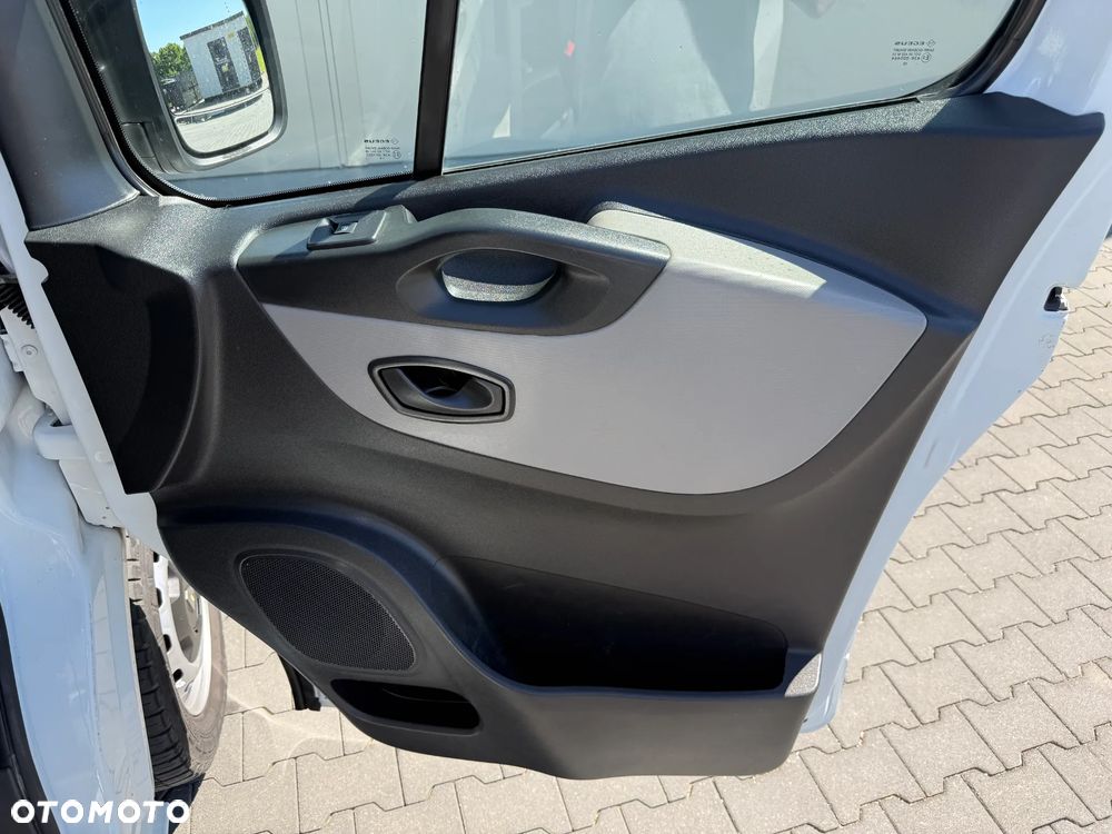 Renault Trafic - 29