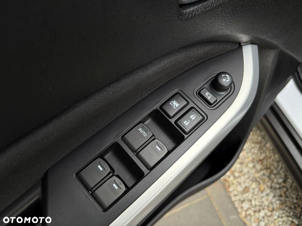 Suzuki Vitara 1.6 Premium 2WD - 35