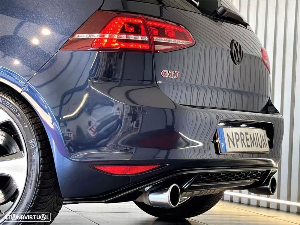 VW Golf 2.0 TSi GTi DSG - 28