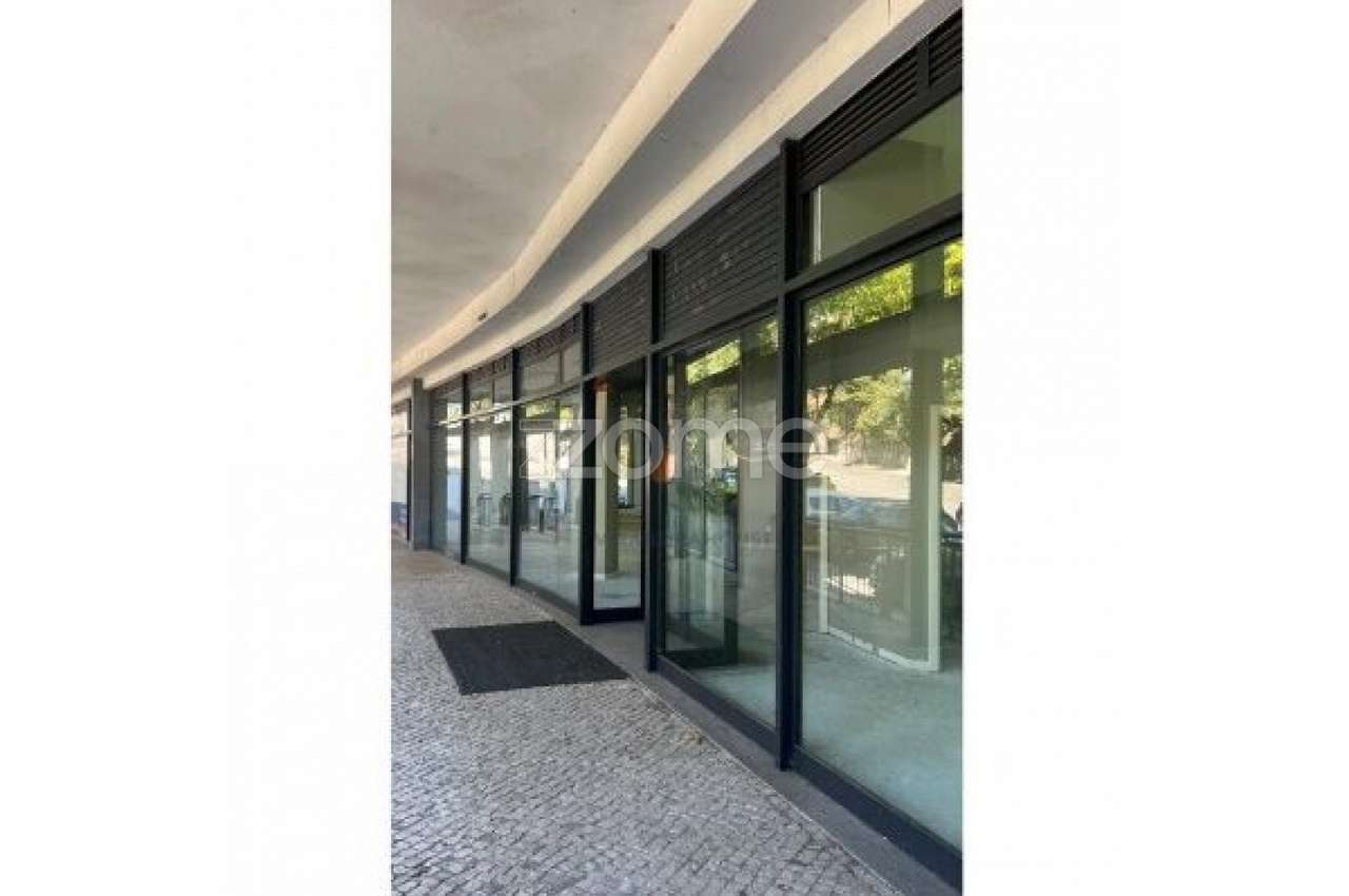Loja Comercial - Empreendimento Quinta do Bosque II - Grande imagem: 4/15