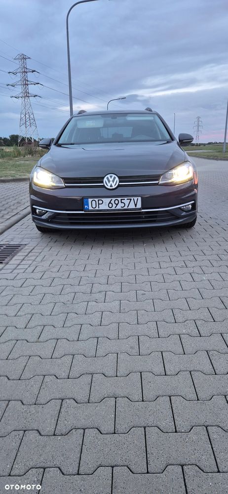 Volkswagen Golf - 5