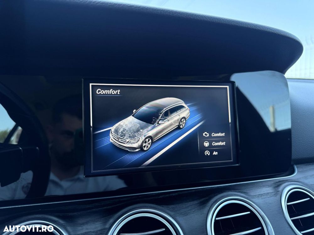 Mercedes-Benz E - 25